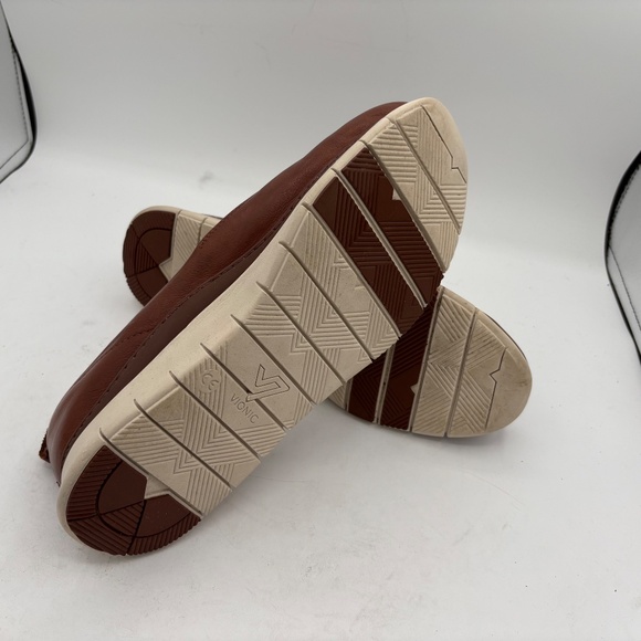 Vionic Women's Linden Slip-on-Ladies Walking Loafer with Concealed Orthotic 11W - Picture 10 of 12